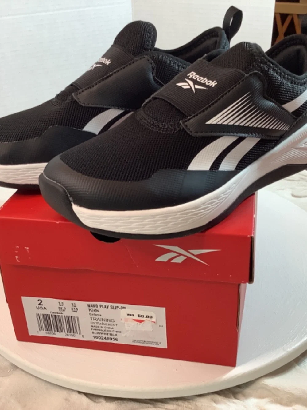 NWT Reebok Nano Play slip on training black sneakers big kids
